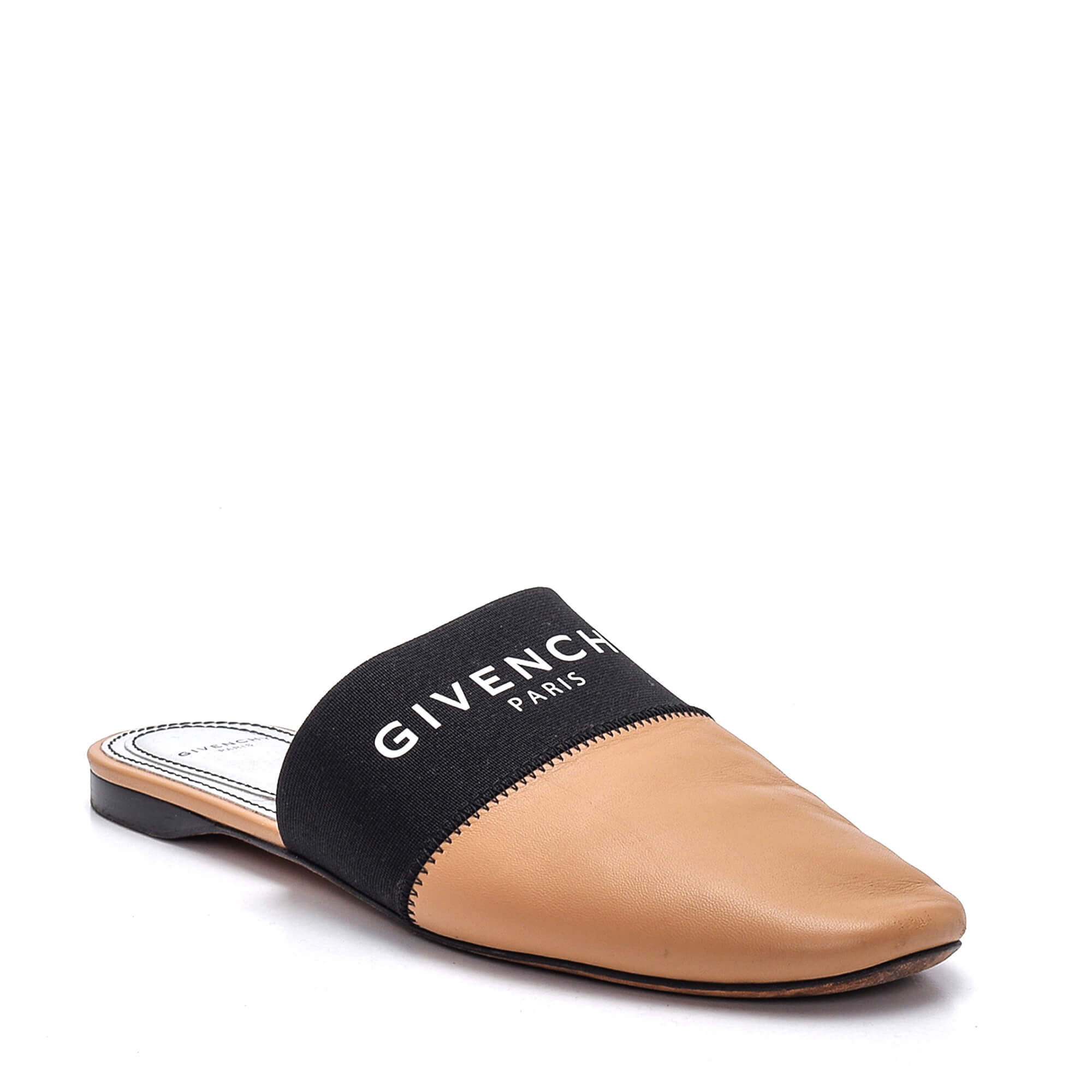 Givenchy - Nude Leather Slipper 
